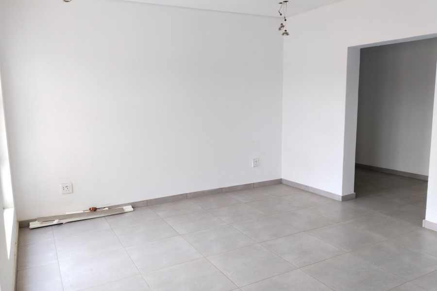 7 Bedroom Property for Sale in Gateway Manor North West